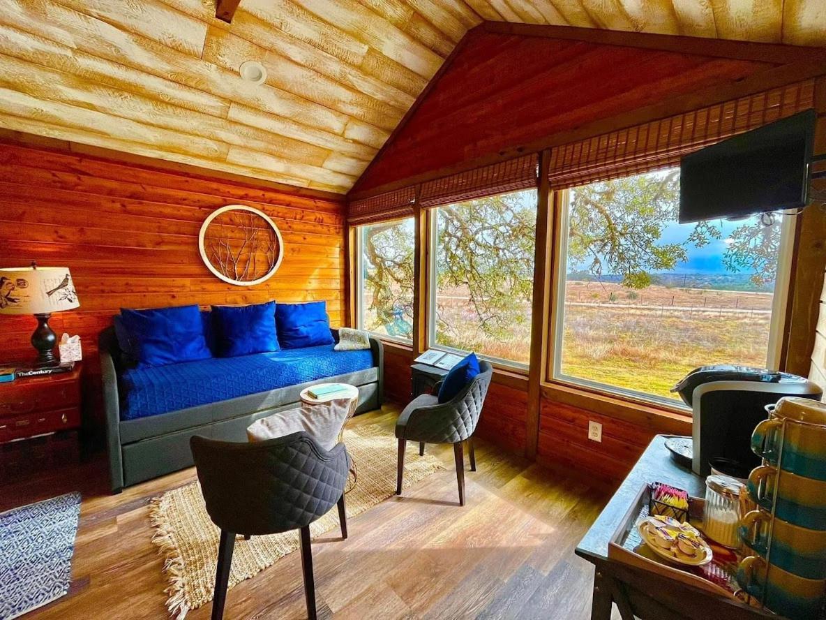 The Alexander At Creek Road Hotel Дрипинг Спрингс Екстериор снимка
